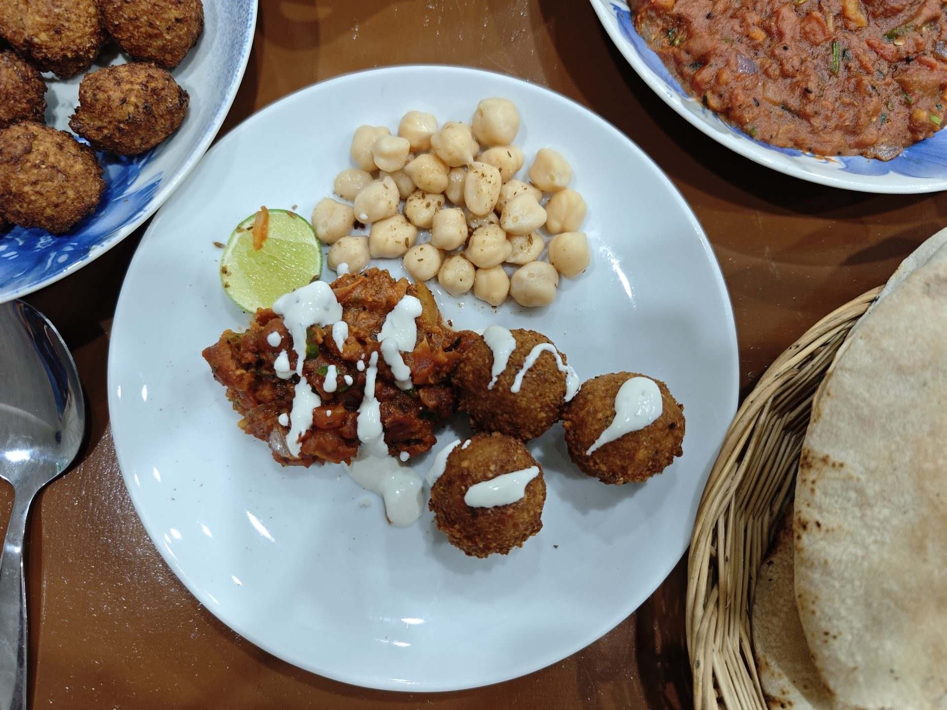 A freshly prepared breakfast dish at Jerusalem Restaurant Patong